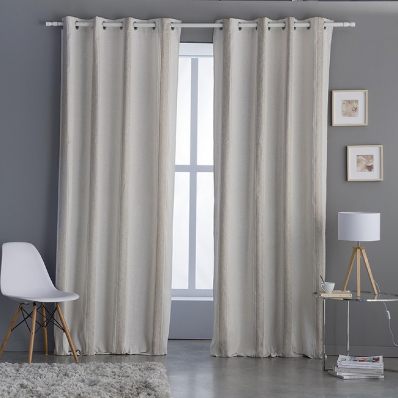  cortina confeccionada con ollaos amalfi 